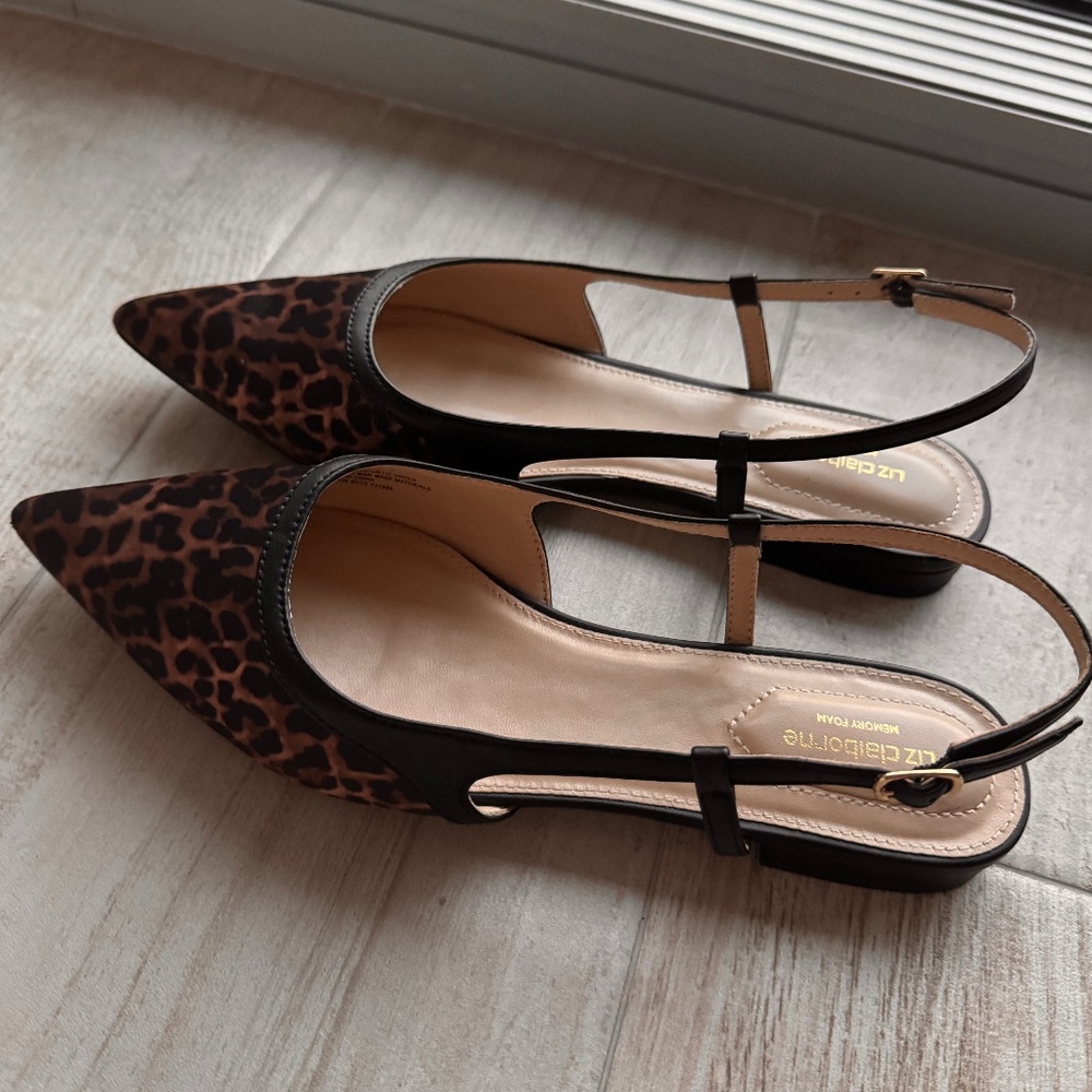 Pointed Toe Cheetah Flats